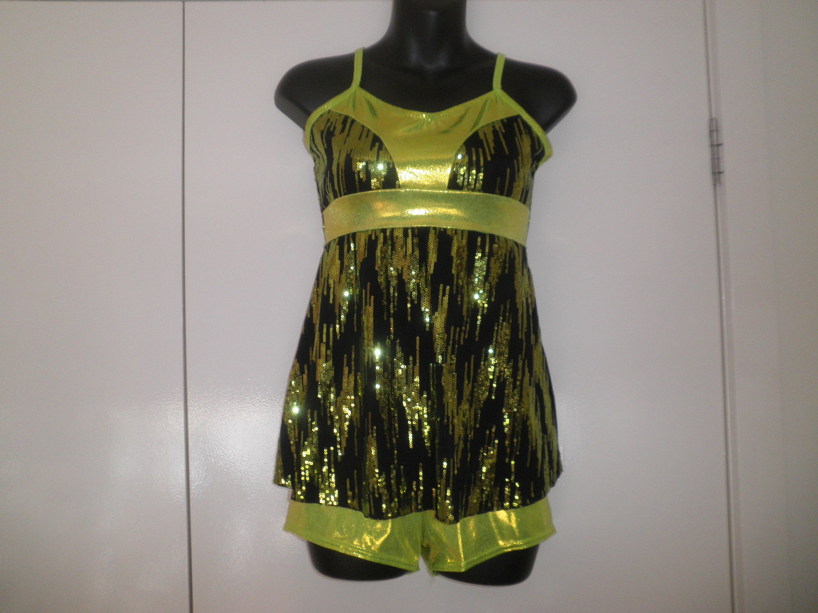 Preloved Solo Curtain Call Bright Lime Sequin Costume AS